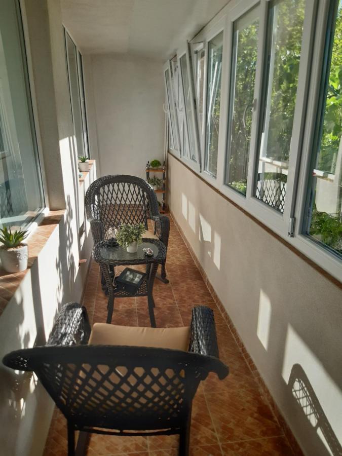 Appartement Apartament R&A à Orşova Extérieur photo